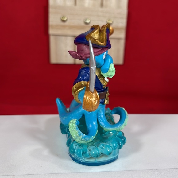 BUNDLE OF SKYLANDERS “SWAP FORCE TEAM” Action Characters - Picture 14 of 17